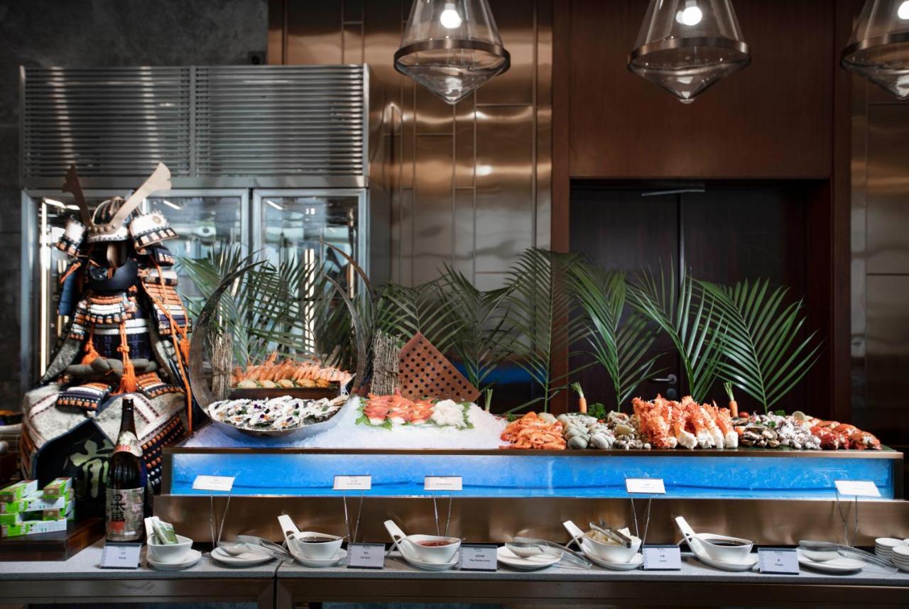 Kunming Huiyue Wyndham Hotel מראה חיצוני תמונה