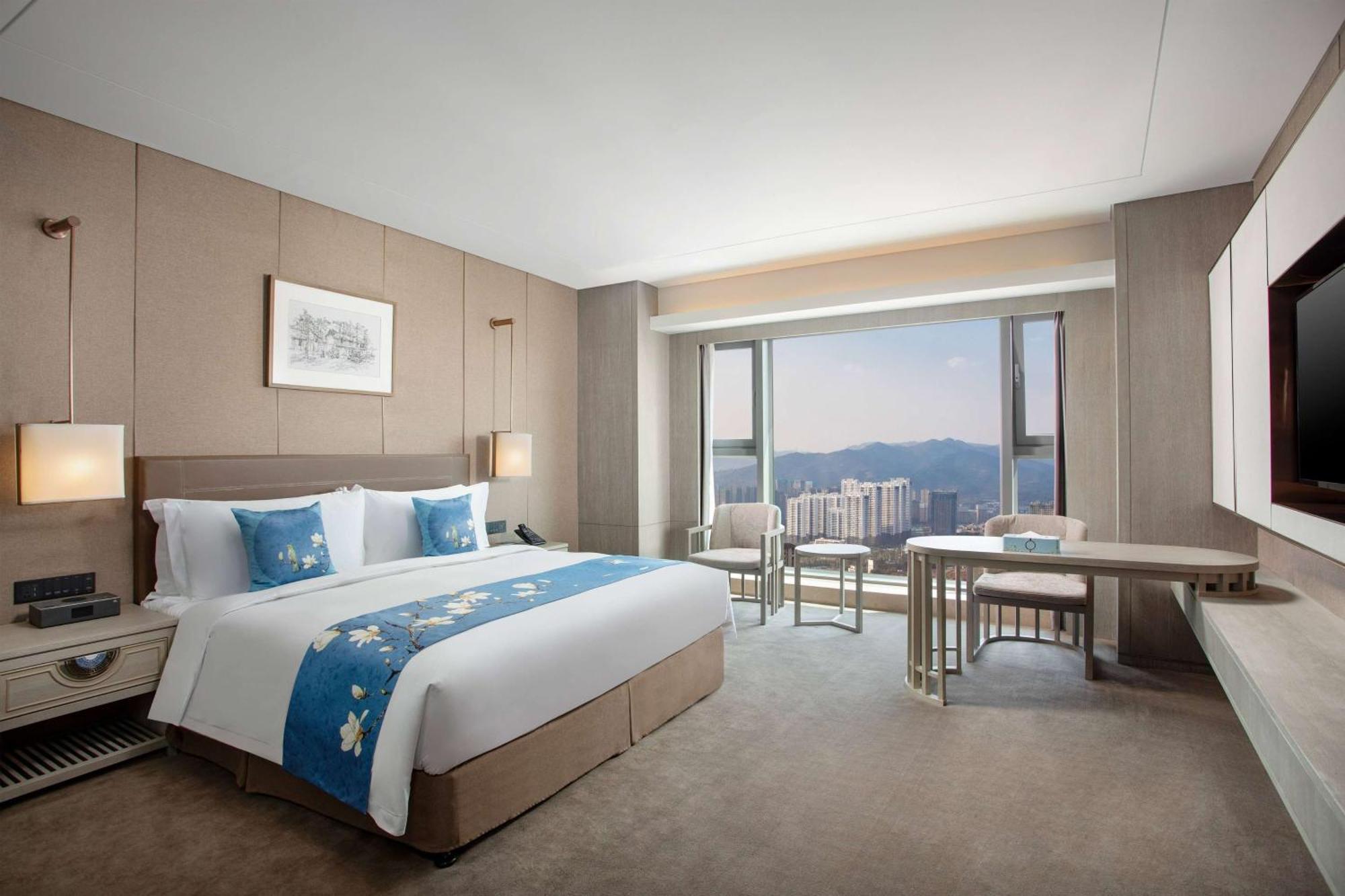Kunming Huiyue Wyndham Hotel מראה חיצוני תמונה