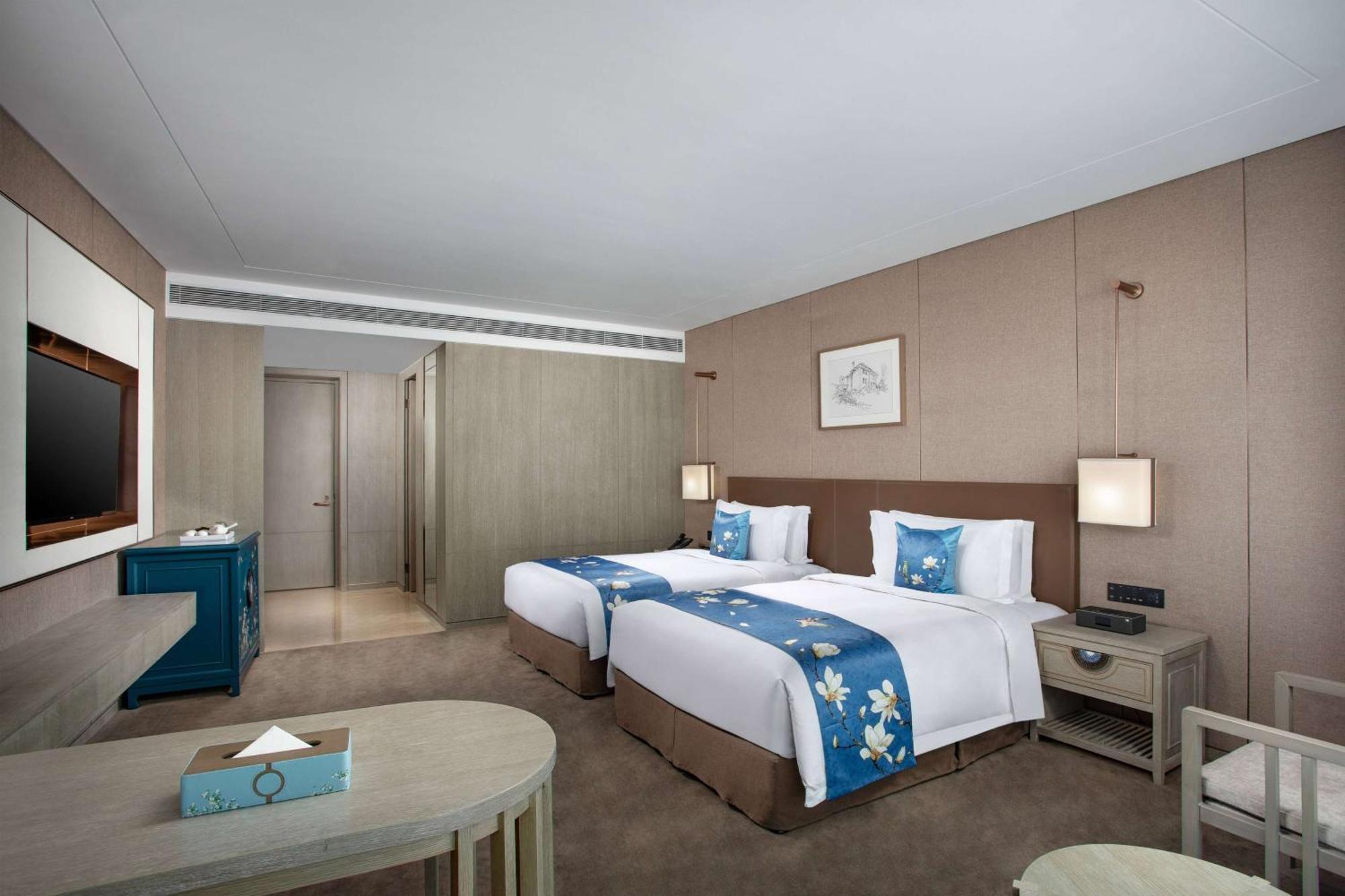 Kunming Huiyue Wyndham Hotel מראה חיצוני תמונה