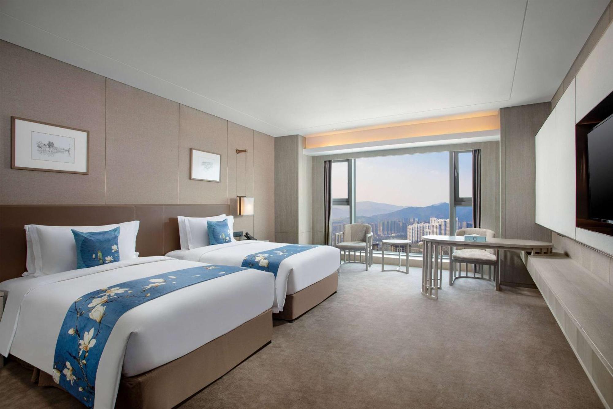Kunming Huiyue Wyndham Hotel מראה חיצוני תמונה