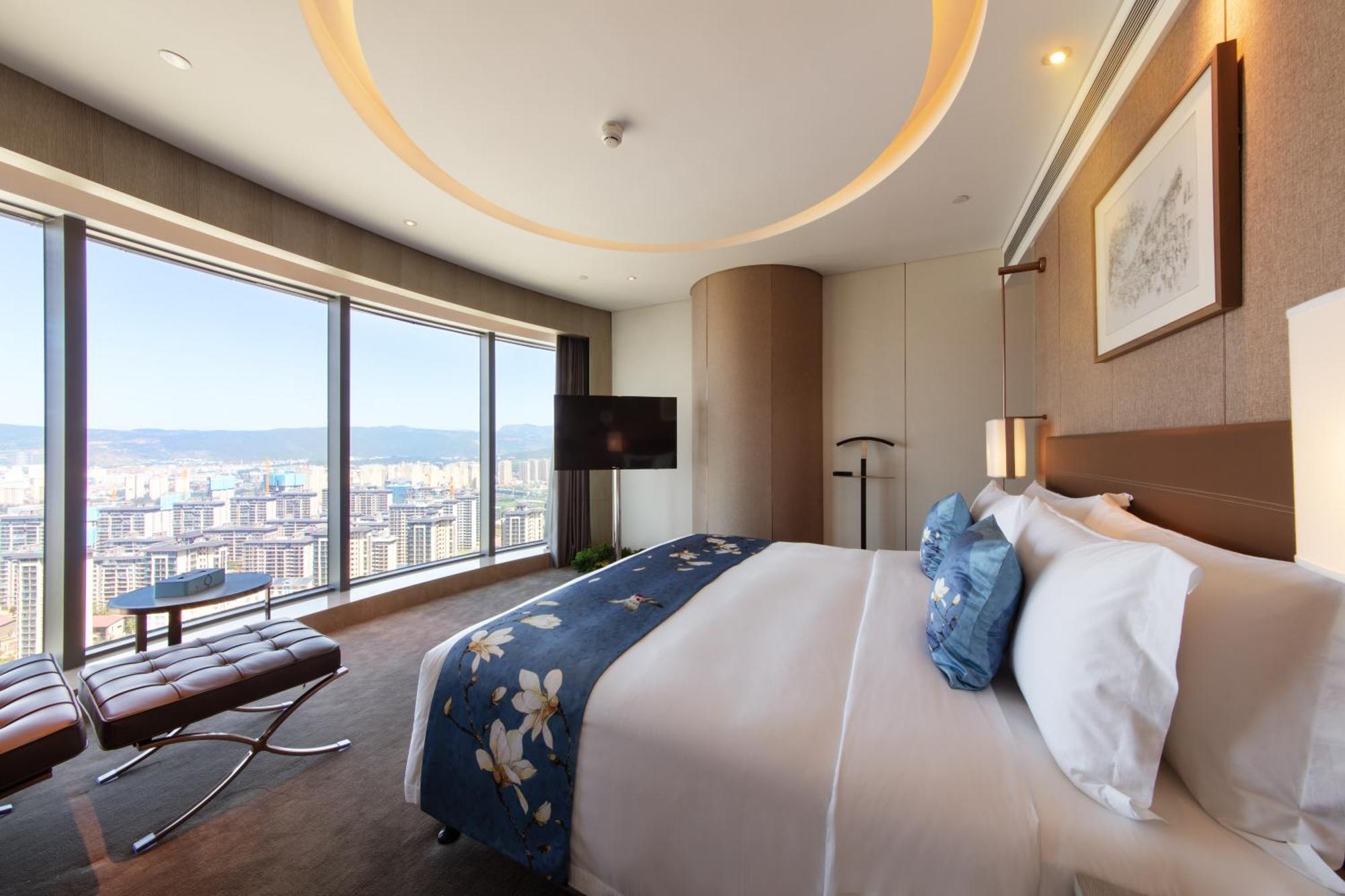 Kunming Huiyue Wyndham Hotel מראה חיצוני תמונה